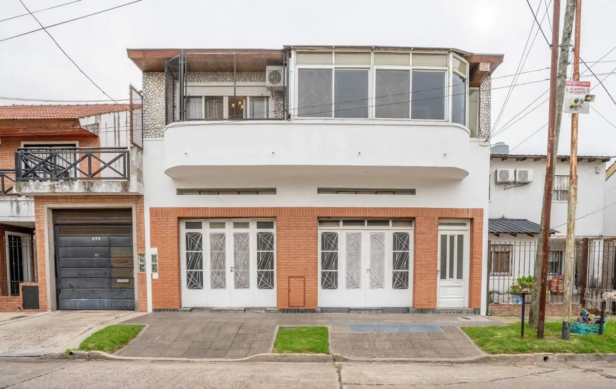 Casa en Perdriel 600