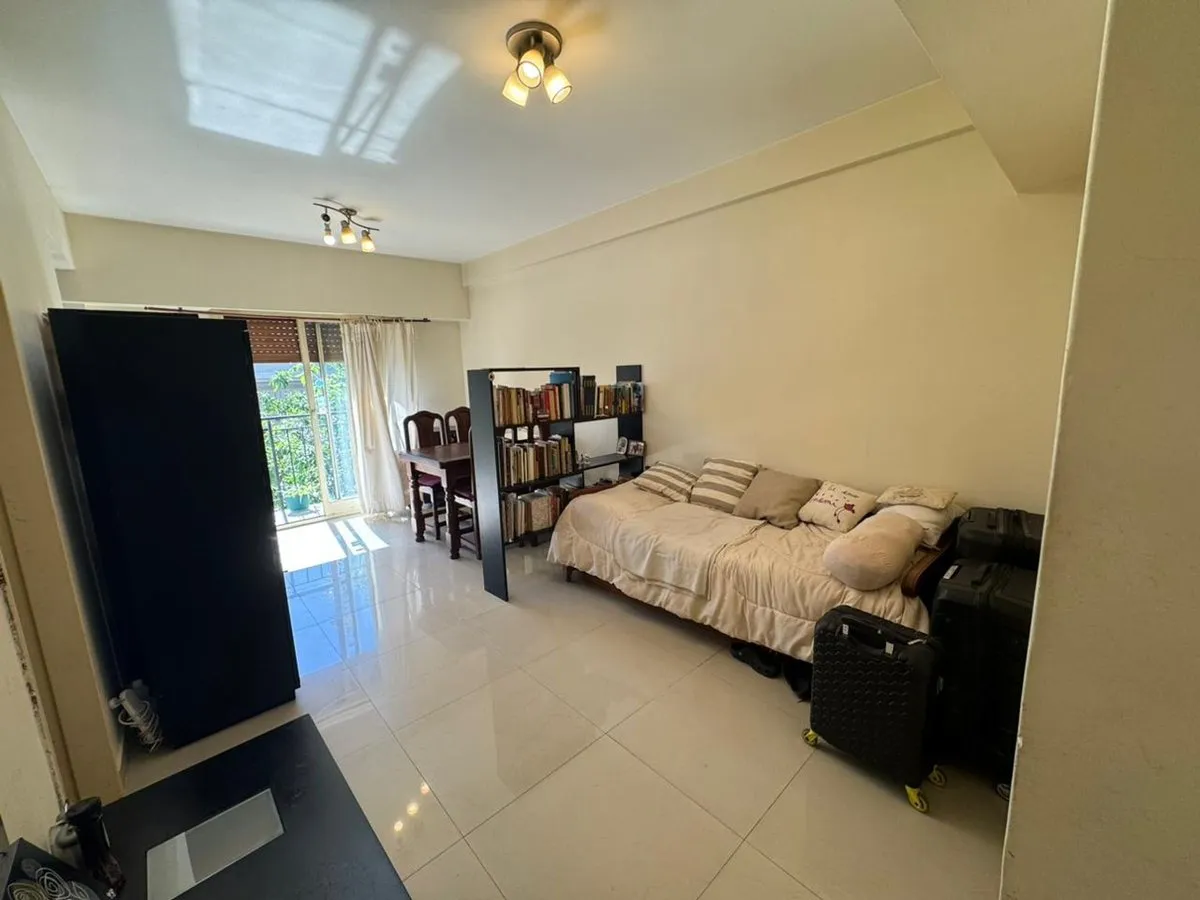 Departamento en Av. Belgrano 4000