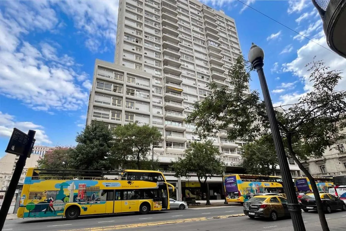 Departamento en Avenida Córdoba 400