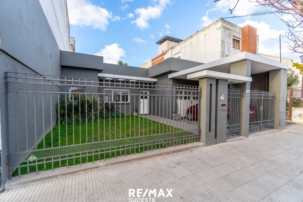 Casa en Zapiola 1400