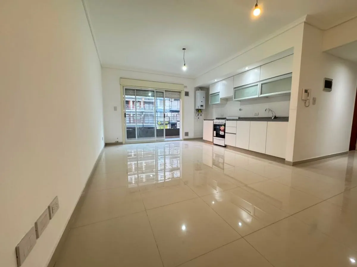 Departamento en Avenida San Pedrito 300