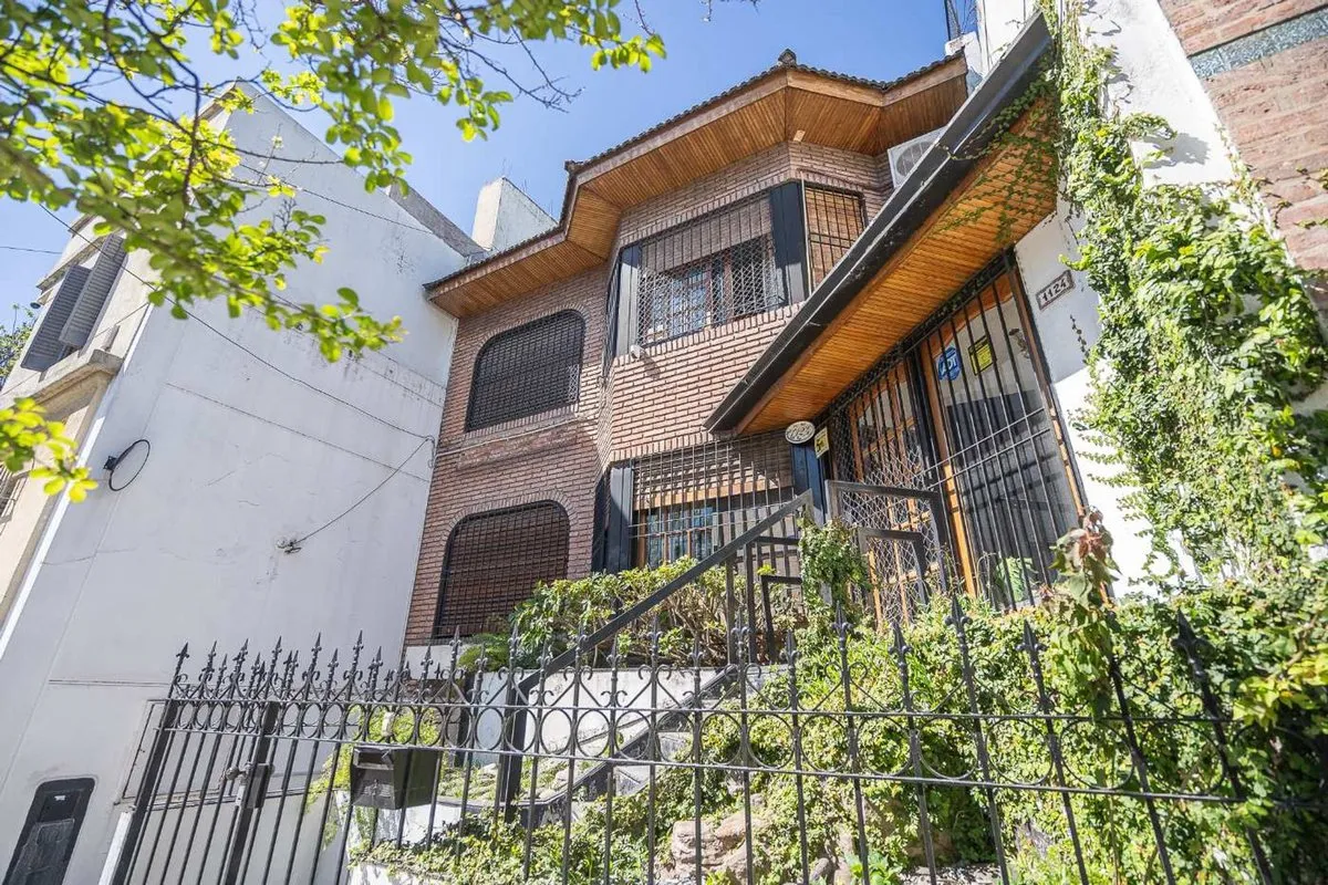 Casa en Zelarrayán 1100