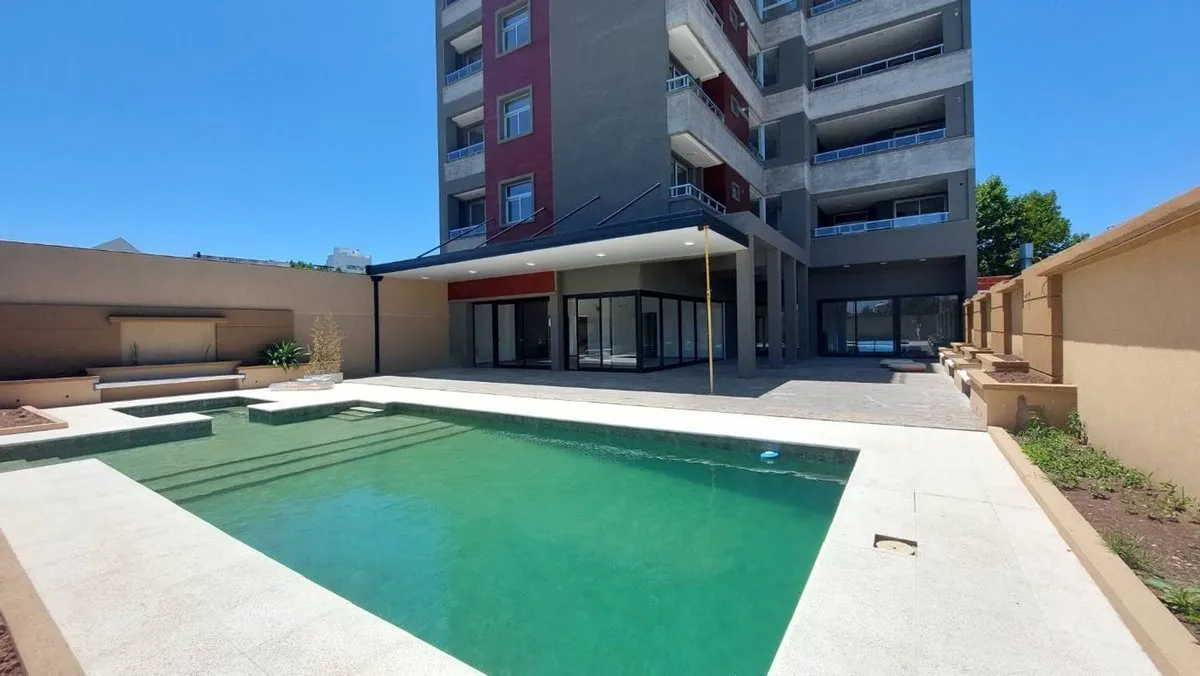 Departamento en Avellaneda 200
