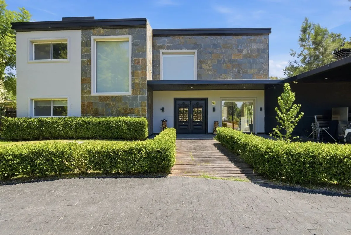 Casa en Avenida Bartolomé Mitre 800