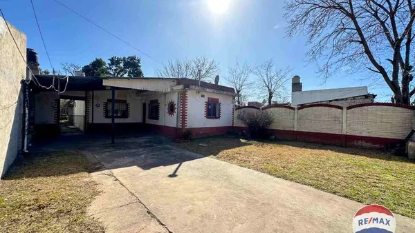 Casa en Juan Bautista Alberdi 800