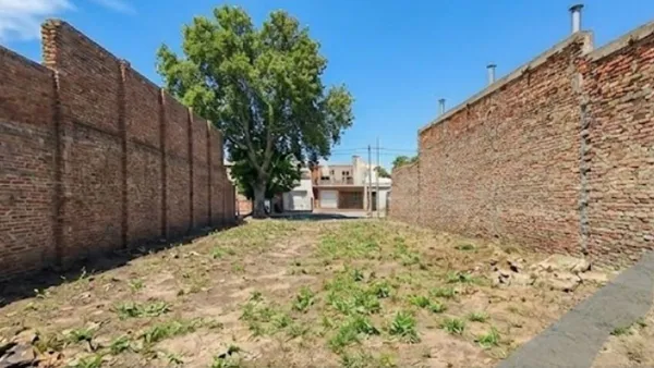 Lote en Ambrosio Funes 2000