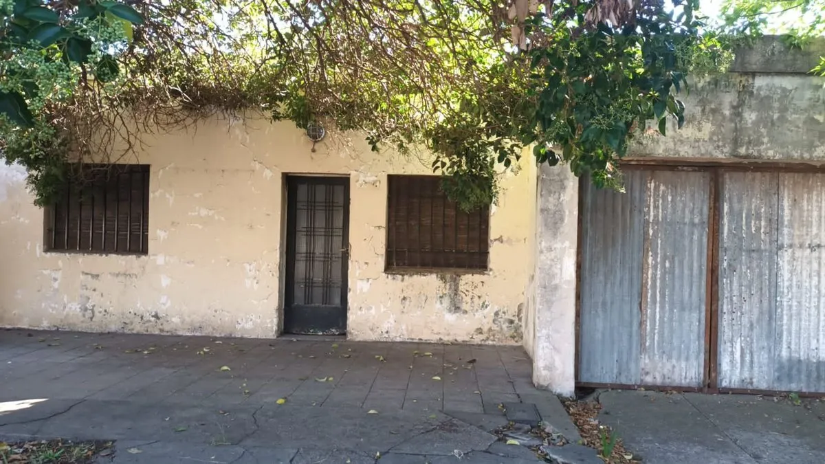 Casa en Fragata Sarmiento 1200