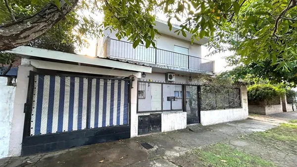 Lote en Carlos Guido Spano 500