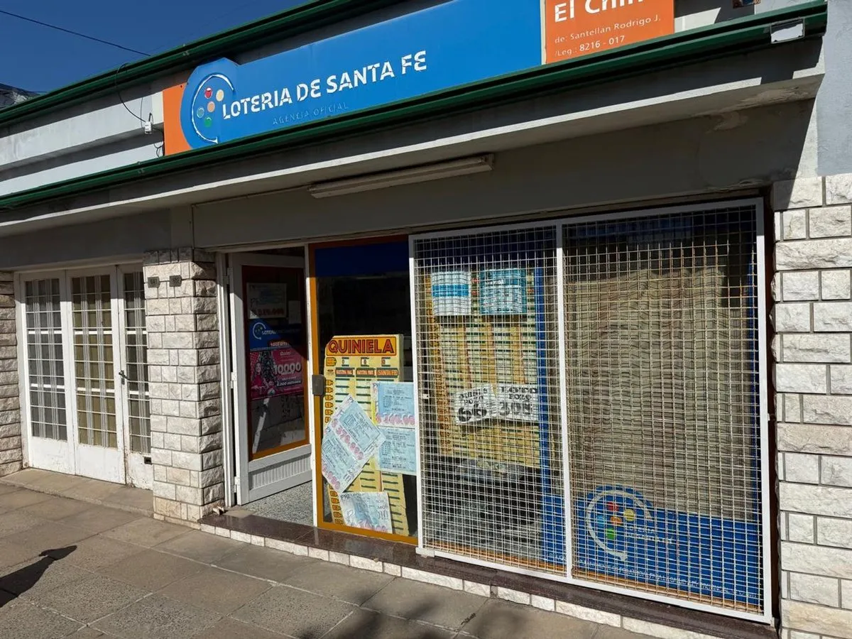 Casa en Gobernador Crespo 1600