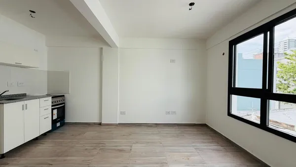 Departamento en Simón Bolívar 300