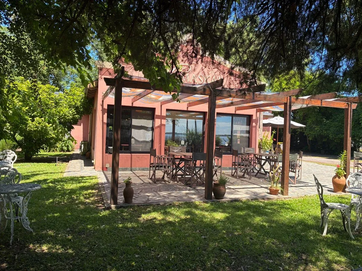 Casa en Avenida Doctor René Favaloro 100
