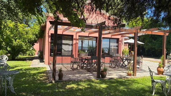 Casa en Avenida Doctor René Favaloro 100