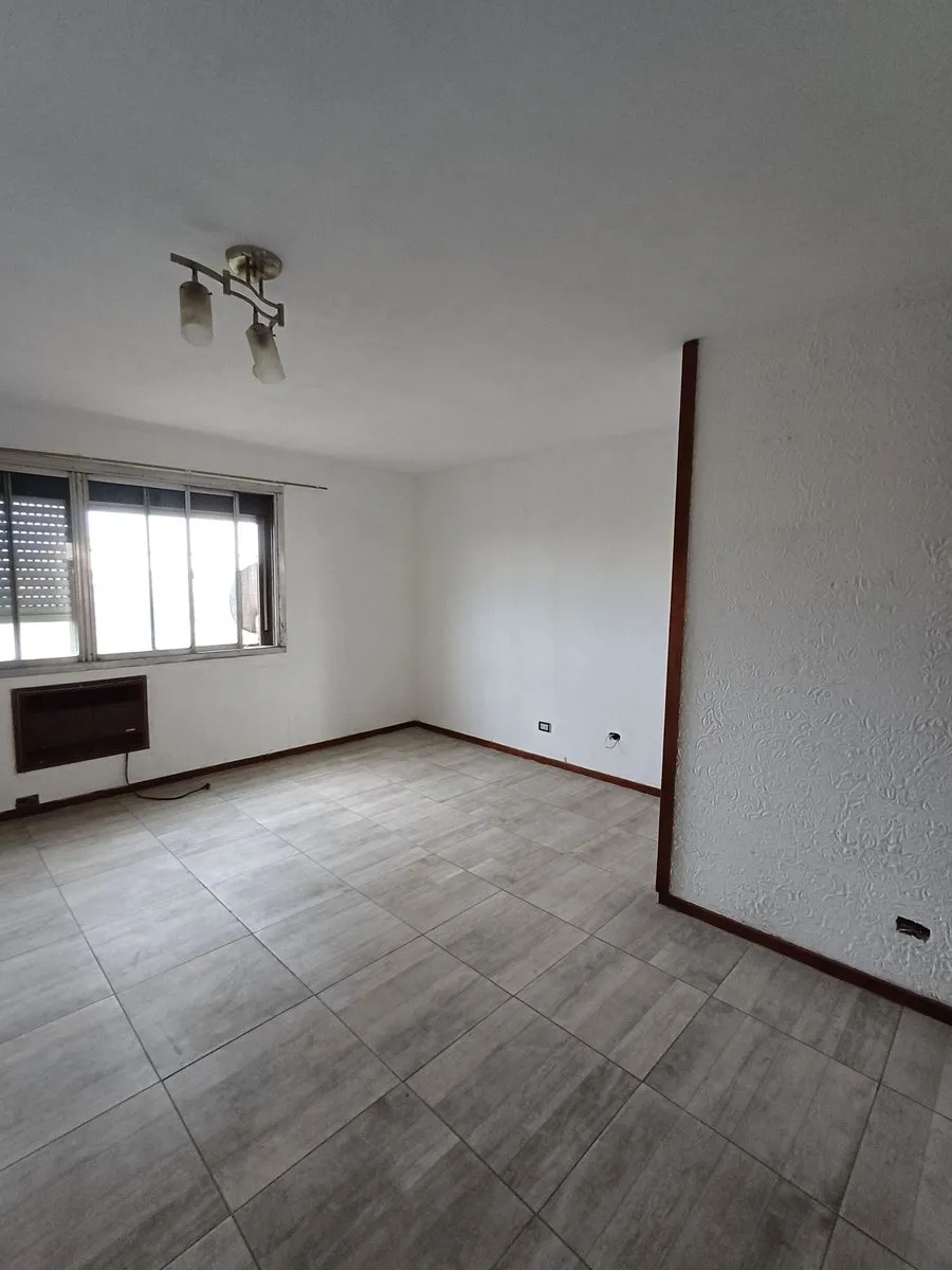 Departamento en Avenida Teniente General Luis Dellepiane 4400