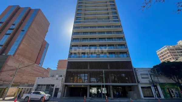 Departamento en San Martín 100