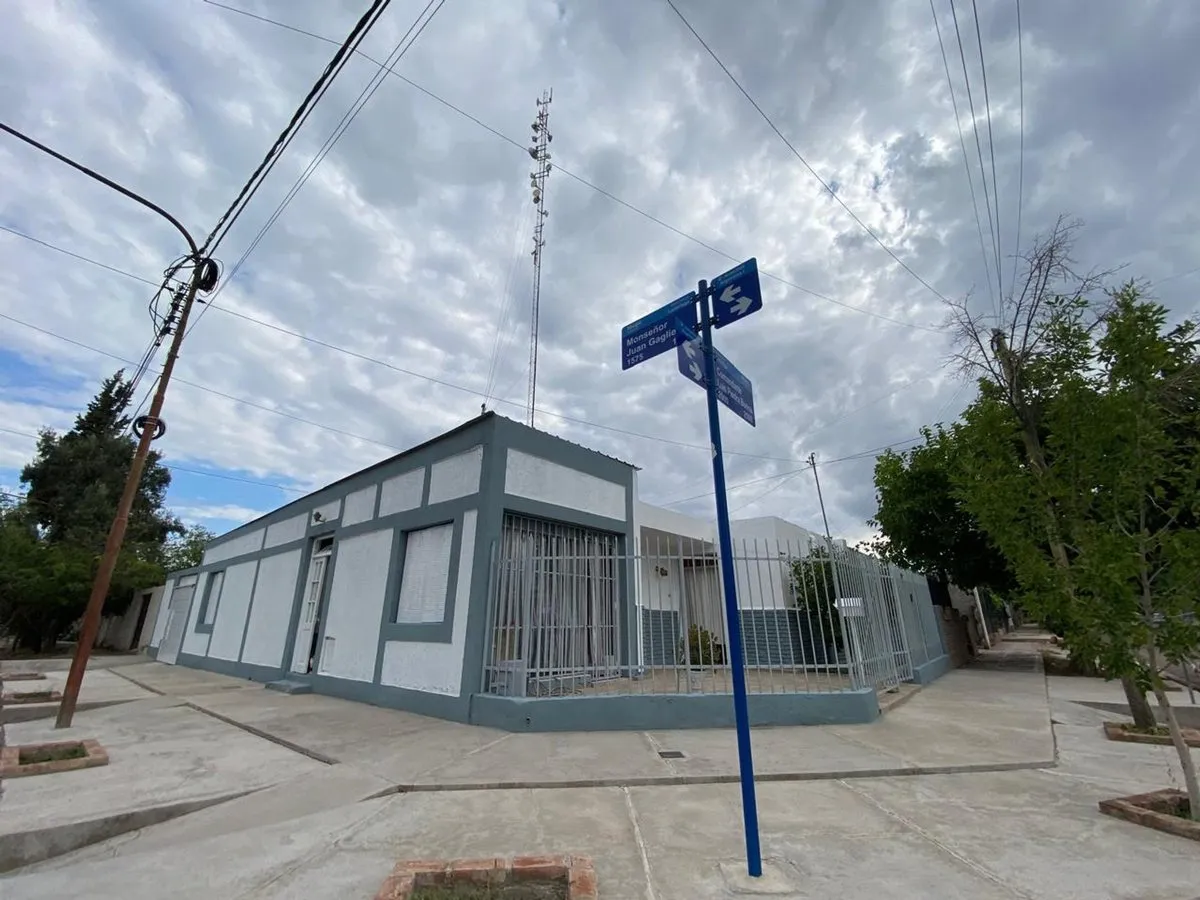 Casa en Piedra Buena 2600