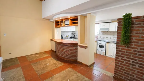 Casa en Avenida 91 3000