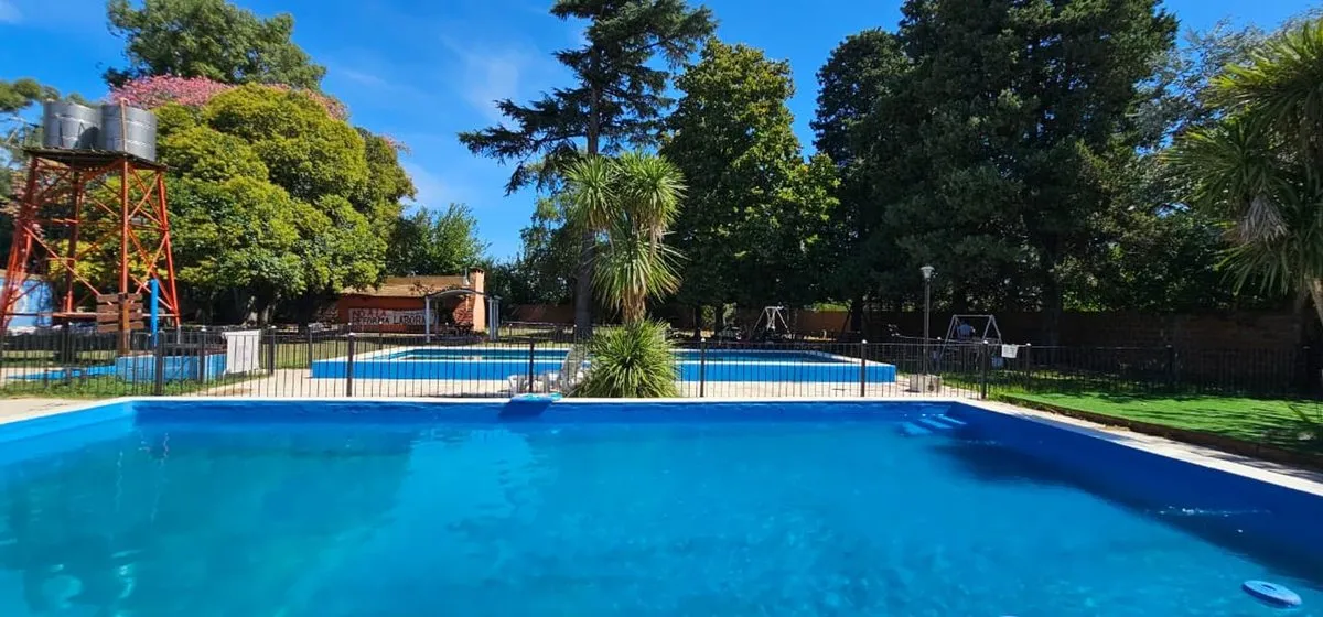 Quinta en Benito Lynch 2000