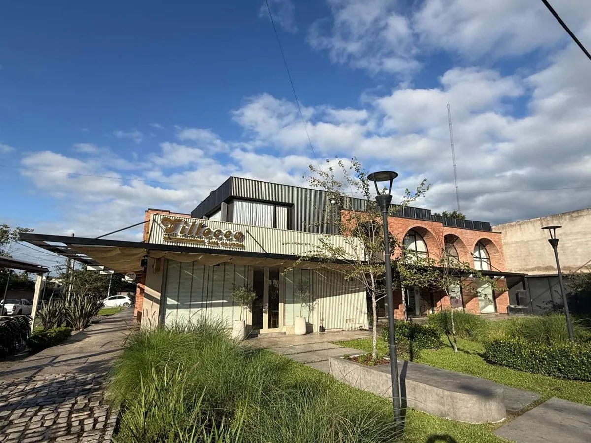 Local Comercial en Federico Rossi 600