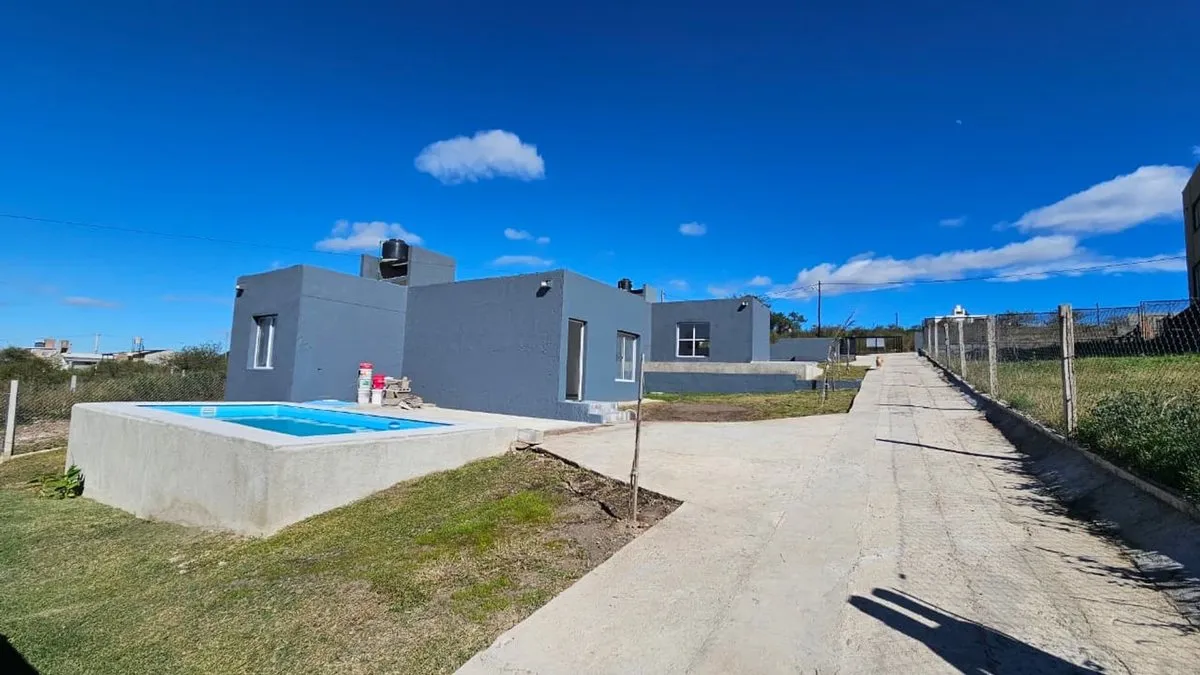 Casa en Los Geranios y Algarrobo 0