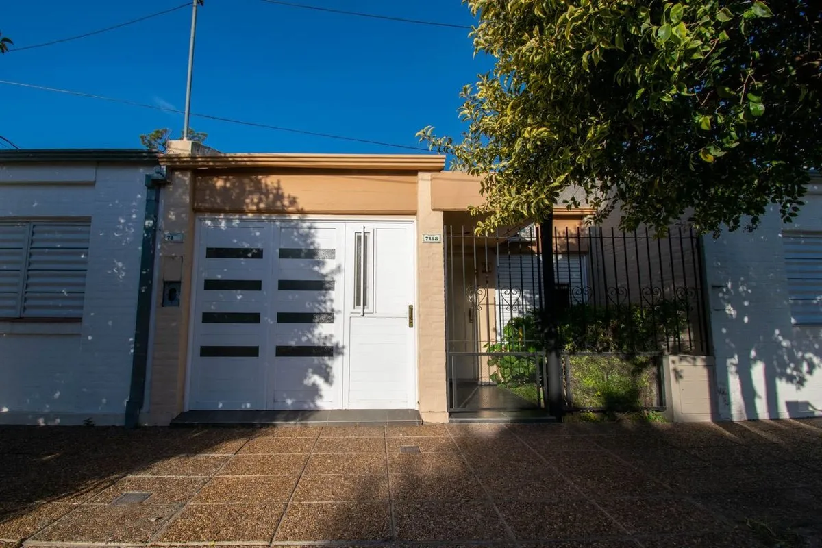 P H en Sarmiento 7100