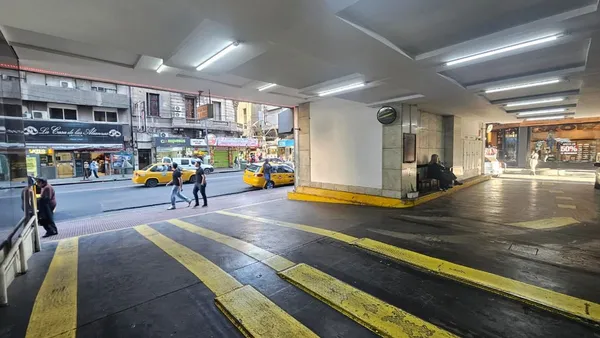 Cochera en Avenida General Paz 100