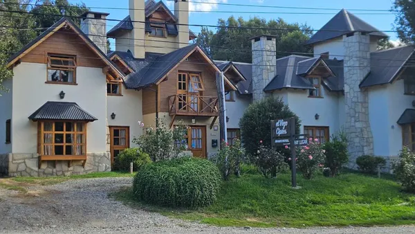 Casa en Avenida Exequiel Bustillo 6300