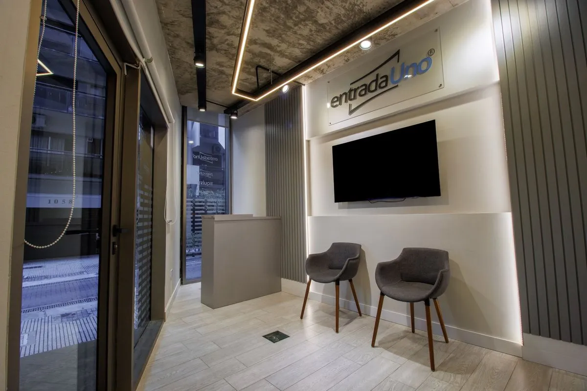 Local Comercial en Esmeralda 1000