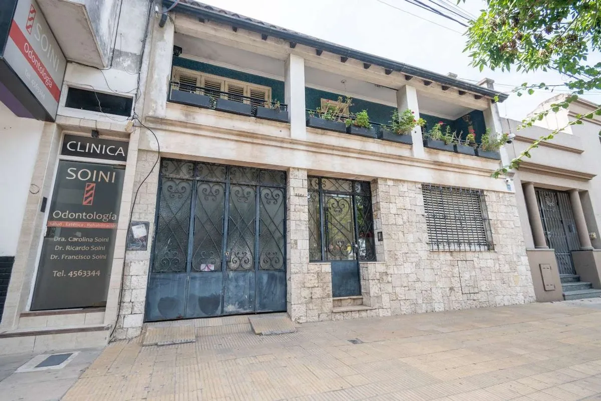 Casa en Avenida Freyre 2700