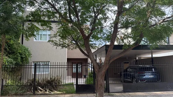 Casa en Agrimensor Encina 800