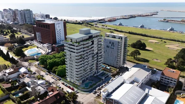 Departamento en Larrea 200