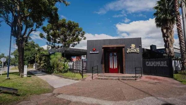 Local Comercial en Avenida Aconquija 1700