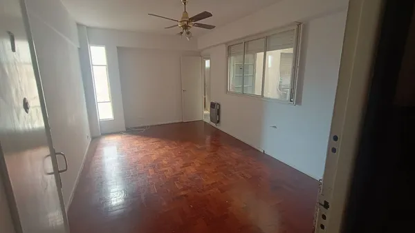 Departamento en Yerbal 4600