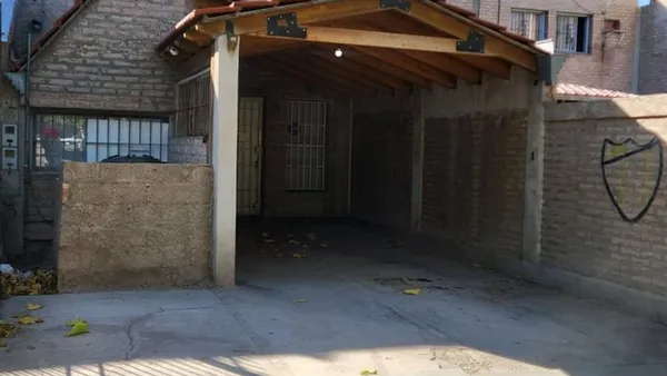 Casa en Barrio Luz y Fuerza Ii 0