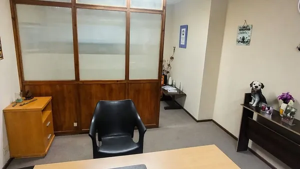 Oficina en Córdoba 1100