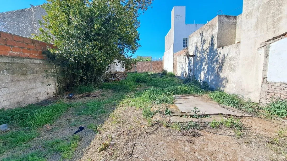 Lote en Ángel Brunel 600