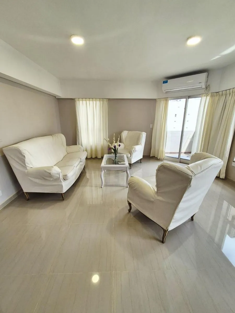 Departamento en Marcelo Torcuato de Alvear 1300