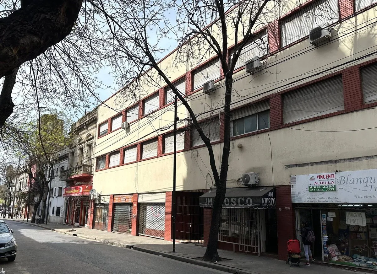 Departamento en Constitución 1200