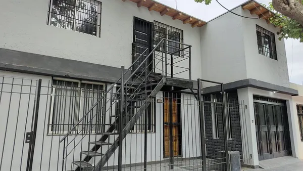 Casa en Las Orquideas 2200