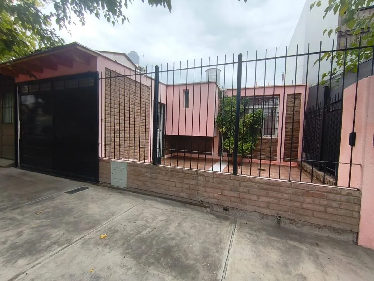 Casa en Mza C 0