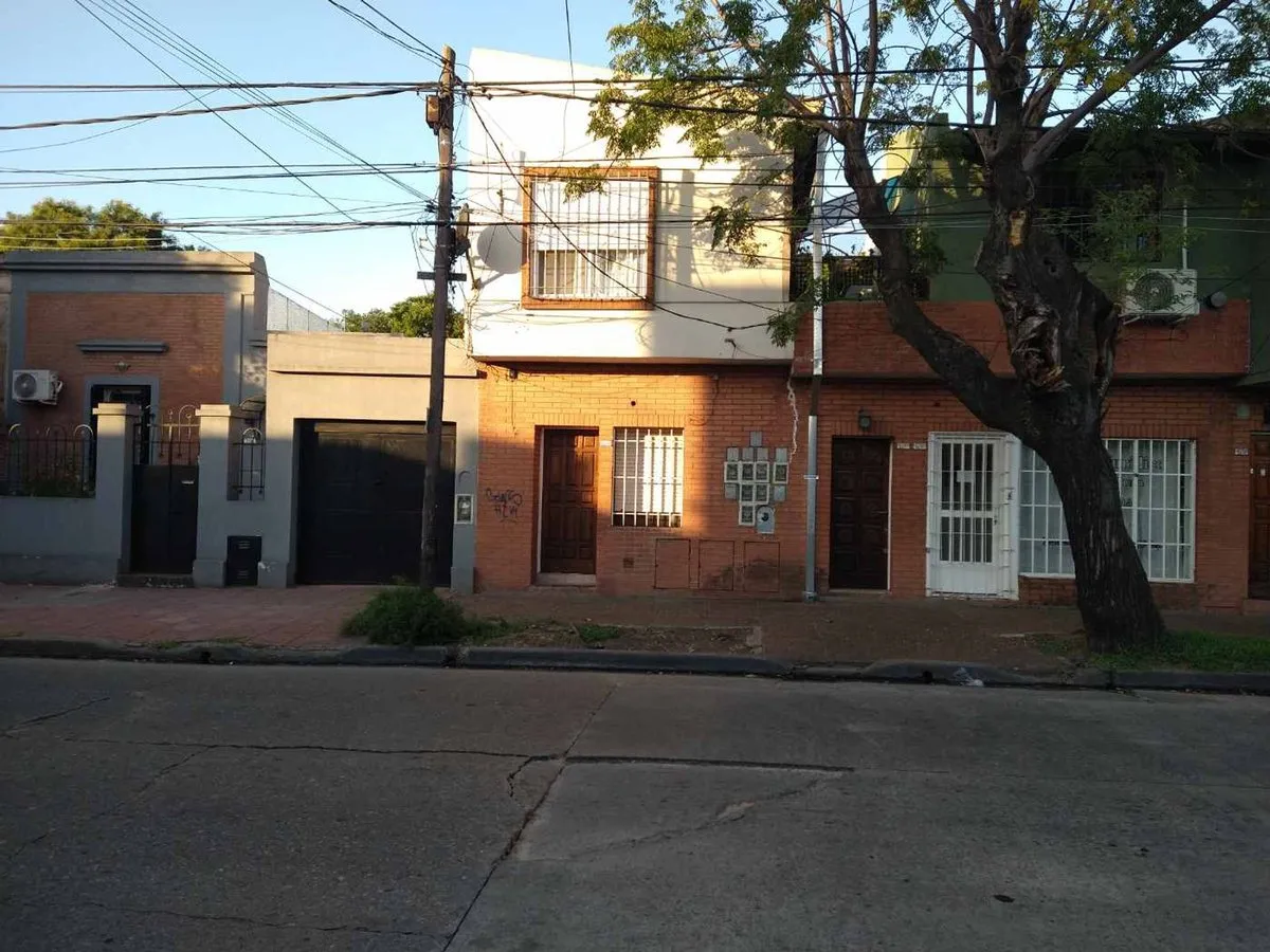 P H en Artigas 5200