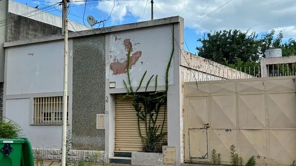 Casa en Raimundo Ramon. 300