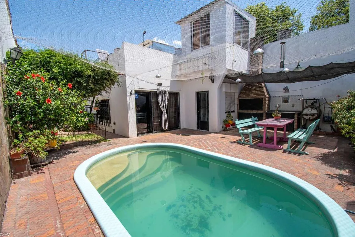 Casa en J. Harding 800