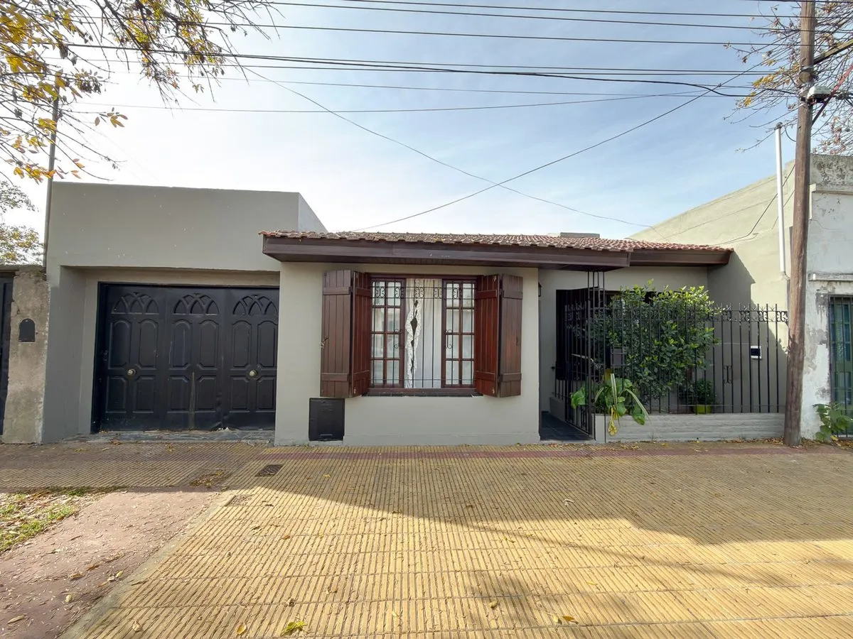 Casa en Vicente López 800