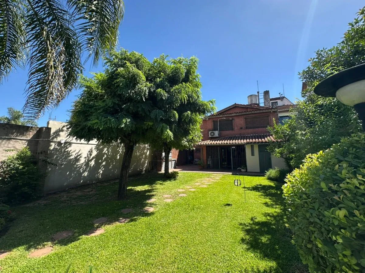 Casa en Leandro N. Alem 2400