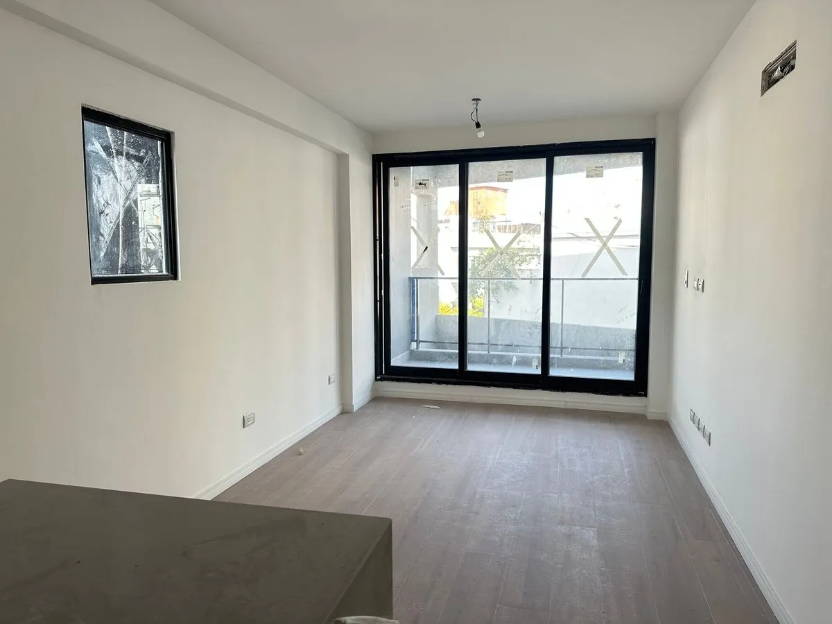 Departamento en Avenida Warnes 400