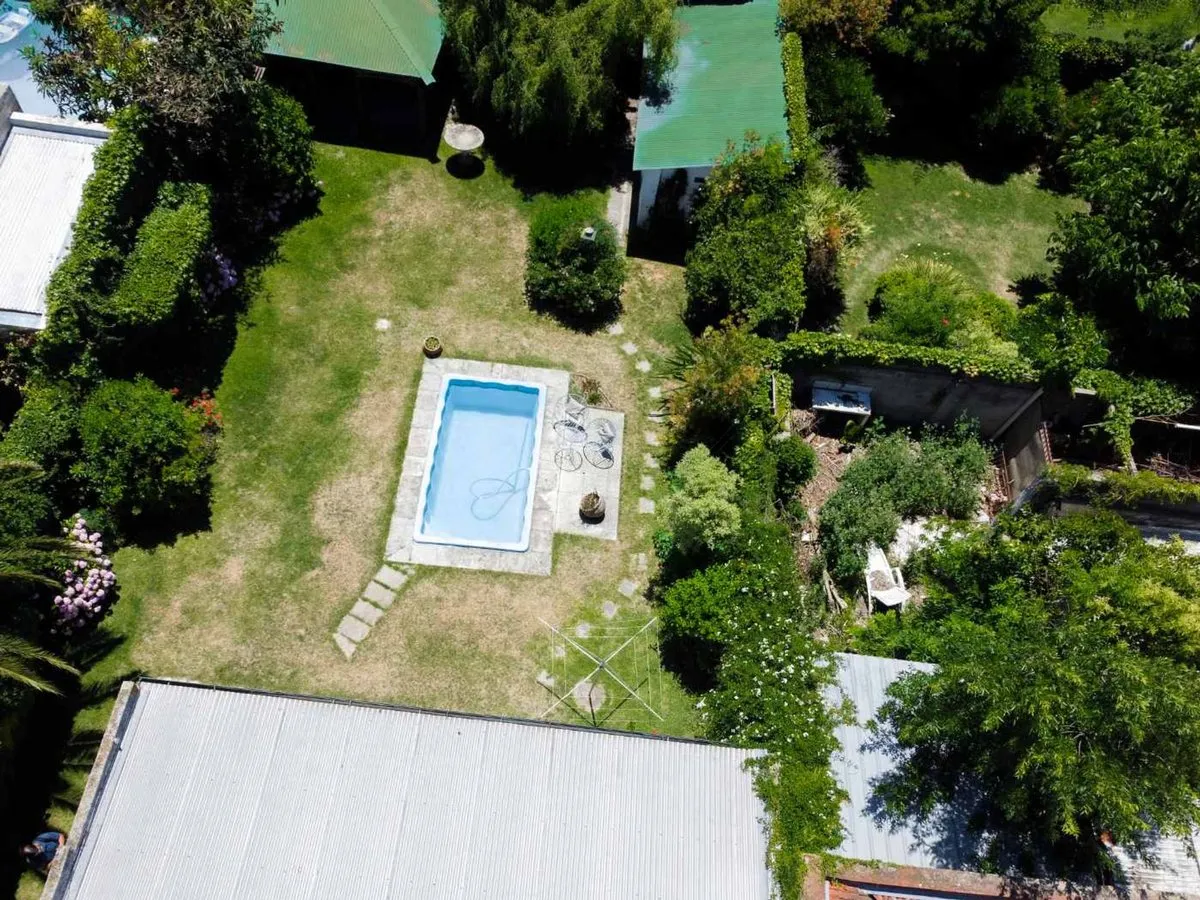 Casa en Carlos Guido Spano 800