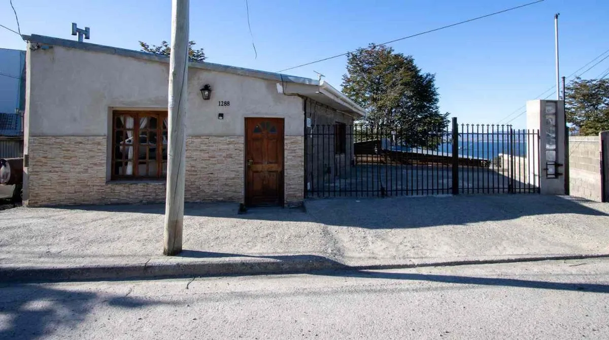 Departamento en Sargento Ayudante Ramon Acosta 1200