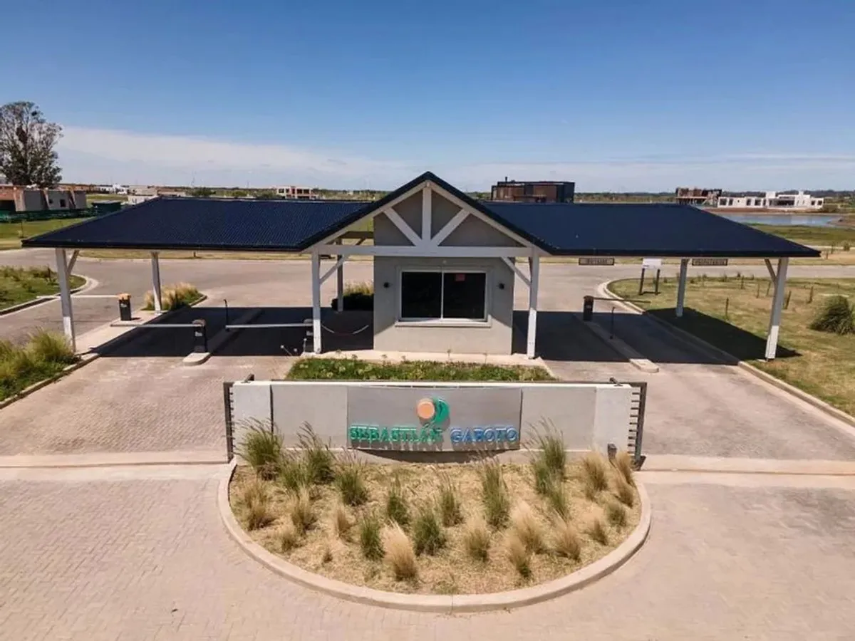 Lote en 63 7800 - Pueblos del Plata S/N