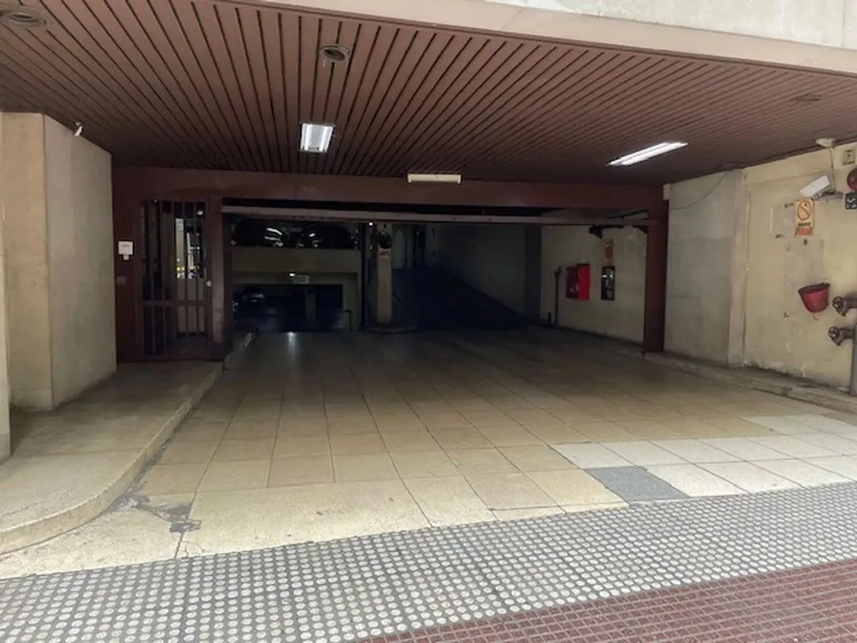 Cochera en Avenida Córdoba 1500