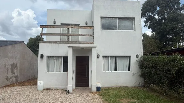Casa en Cordoba y Saavedra 0